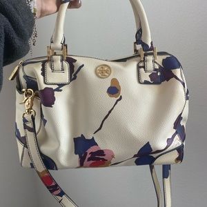Tory Burch Robinson Middy Satchel